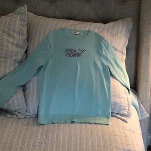 Mint Vineyard Vines girl sweater w/ whale appliqué